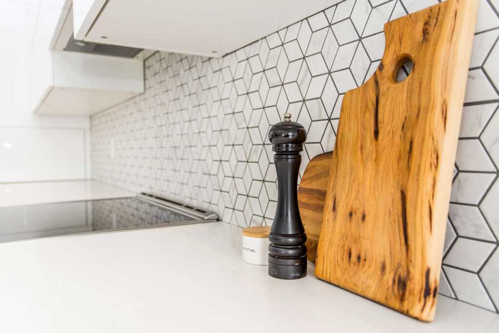 Belamour Homes - Sarah's Cove Custom Home - Kitchen Backsplash