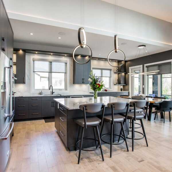 Belamour Homes - White City Motherwell Drive II Custom Home - Kitchen and Dining Room