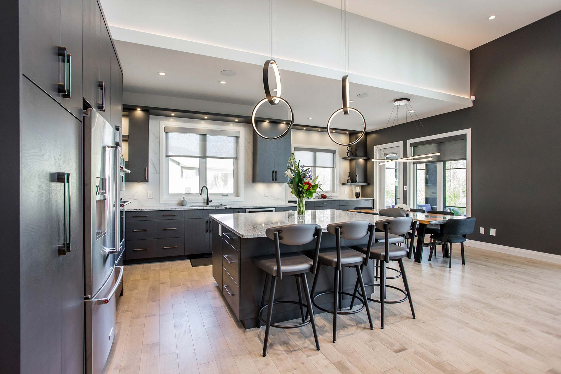 Belamour Homes - White City Motherwell Drive II Custom Home - Kitchen and Dining Room